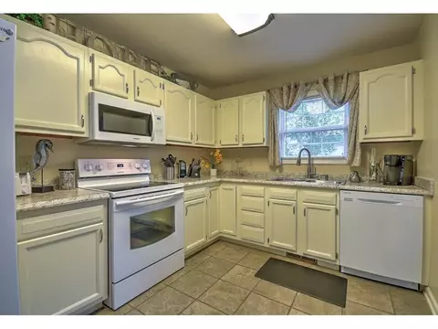 139 Hawk Lane Gray Tn 37615, Gray, TN 37615 photo 8