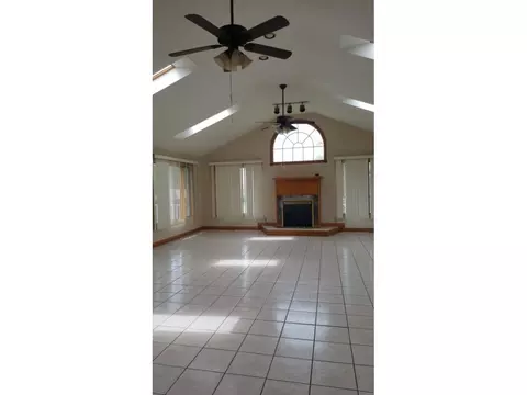 108 Apache Drive Johnson City Tn 37604, Johnson City, TN 37604 photo 8