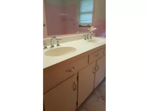108 Apache Drive Johnson City Tn 37604, Johnson City, TN 37604 photo 9