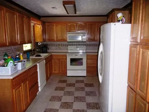 315 Fishery Loop Road Erwin Tn 37650, Erwin, TN 37650 photo 7