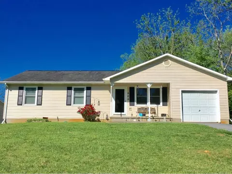 808 E Maple Johnson City Tn 37601, Johnson City, TN 37601 photo 1