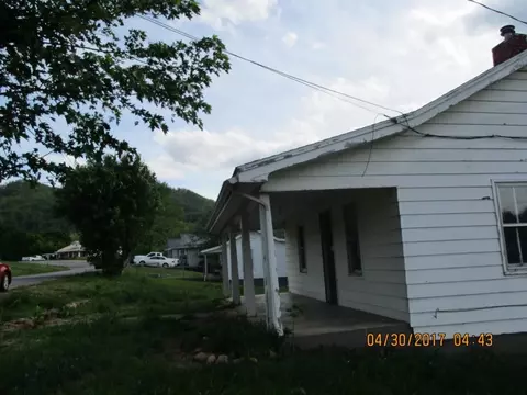 514 Adams Street Erwin Tn 37650, Erwin, TN 37650 photo 4