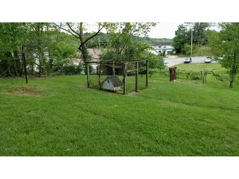 406 Cherry Street Greeneville Tn 37745, Greeneville, TN 37745 photo 5