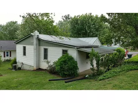 406 Cherry Street Greeneville Tn 37745, Greeneville, TN 37745 photo 3