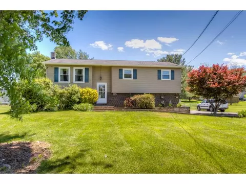 113 Smith Court Gray Tn 37615, Gray, TN 37615 photo 2