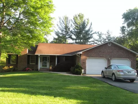 303 Ivanhoe Johnson City Tn 37601, Johnson City, TN 37601 photo 1