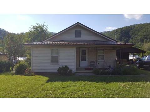 206 Railroad St, Erwin, TN 37650 photo 1