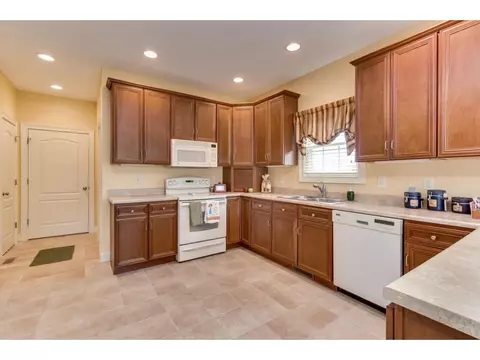 4100 Glaze Road Johnson City Tn 37601, Johnson City, TN 37601 photo 13