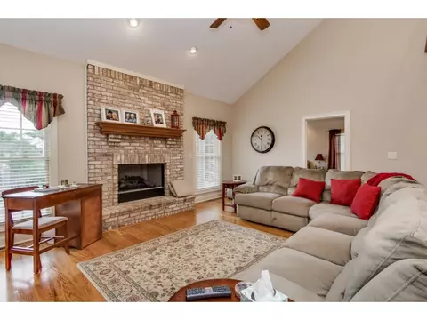 4100 Glaze Road Johnson City Tn 37601, Johnson City, TN 37601 photo 8
