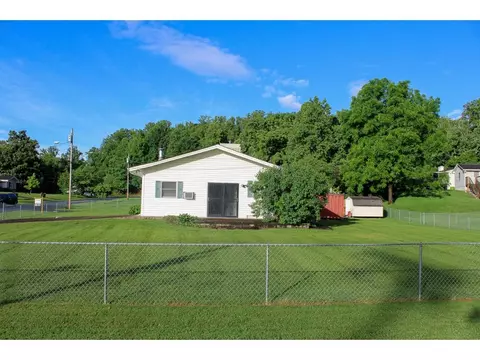 1305 E11th Avenue Johnson City Tn 37601, Johnson City, TN 37601 photo 10