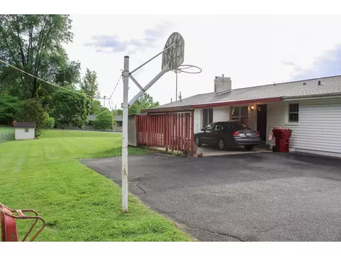 1305 E11th Avenue Johnson City Tn 37601, Johnson City, TN 37601 photo 16