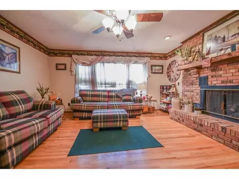 119 Townsend Fall Branch Tn 37656, Fall Branch, TN 37656 photo 6