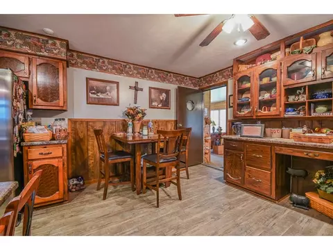 119 Townsend Fall Branch Tn 37656, Fall Branch, TN 37656 photo 9