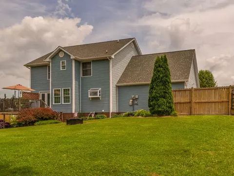 216 Memory Lane Bristol Tn 37620, Bristol, TN 37620 photo 2