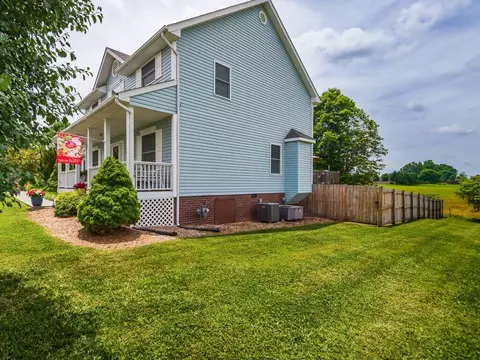 216 Memory Lane Bristol Tn 37620, Bristol, TN 37620 photo 28