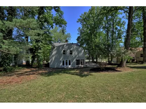 304 Ivanhoe Drive Johnson City Tn 37601, Johnson City, TN 37601 photo 34