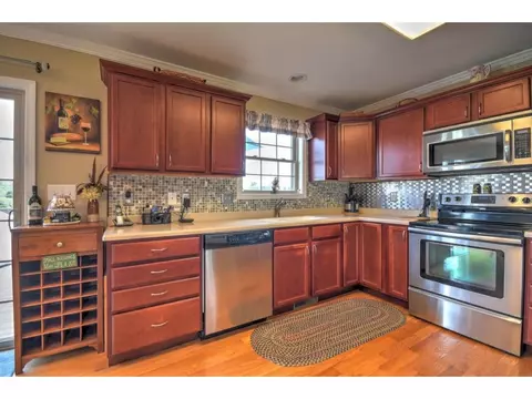 1022 Mountain Meadows Drive Limestone Tn 37681, Limestone, TN 37681 photo 8
