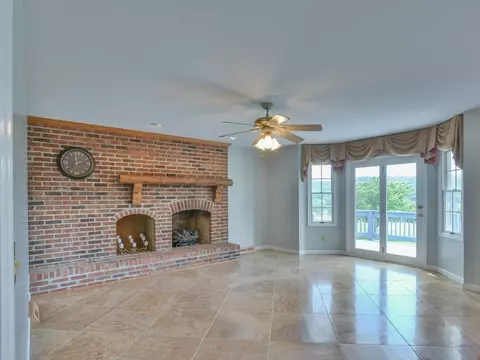 218 Bart Greene Drive Gray Tn 37615, Gray, TN 37615 photo 9