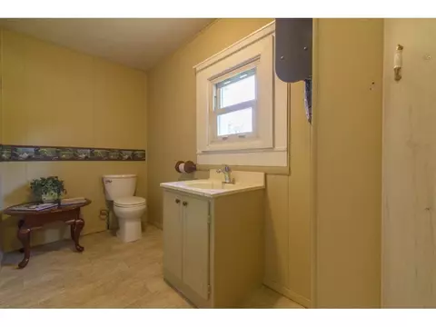 304 Maple Street Glade Spring Va 24340, Glade Spring, VA 24340 photo 23