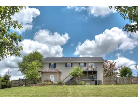 967 Painter Road Jonesborough Tn 37659, Jonesborough, TN 37659 photo 2