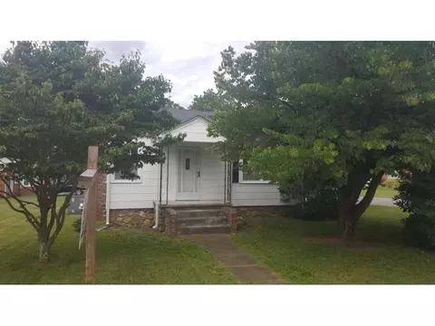415 Ninth Street Erwin Tn 37650, Erwin, TN 37650 photo 2