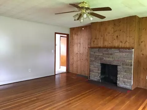 405 Crescent Drive Glade Spring Va 24340, Glade Spring, VA 24340 photo 2
