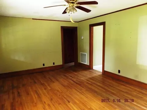 630 First Street Hampton Tn 37658, Hampton, TN 37658 photo 4