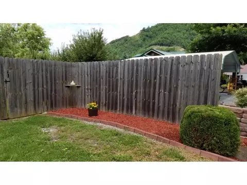 208 Third Avenue Hampton Tn 37658, Hampton, TN 37658 photo 21