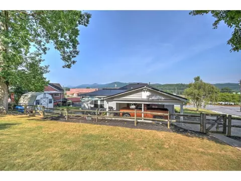 301 Okolona Drive Erwin Tn 37650, Erwin, TN 37650 photo 25