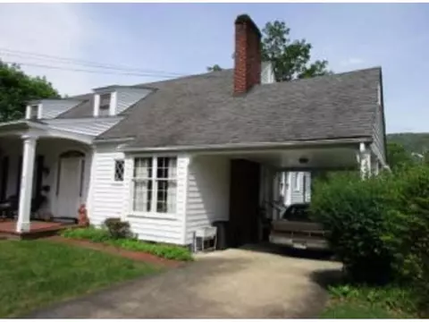 615 N Elm Avenue Erwin Tn 37650, Erwin, TN 37650 photo 2