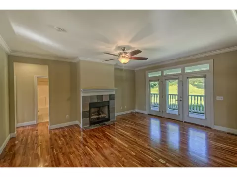 136 Pendleton Drive Bristol Tn 37620, Bristol, TN 37620 photo 2