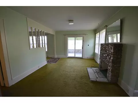 825 Holly Avenue Erwin Tn 37650, Erwin, TN 37650 photo 2