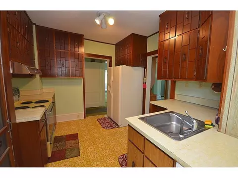 825 Holly Avenue Erwin Tn 37650, Erwin, TN 37650 photo 9