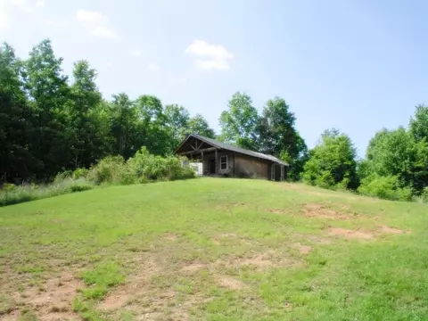 738 Fairview Hampton Tn 37658, Hampton, TN 37658 photo 3
