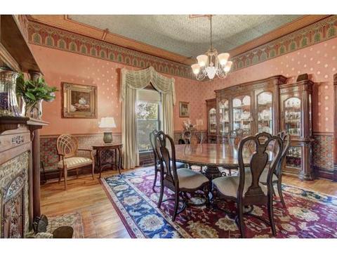 215 E Main St, Jonesborough, TN 37659 photo 8