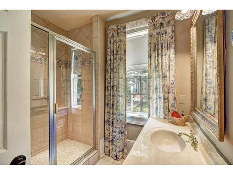 215 E Main St, Jonesborough, TN 37659 photo 26