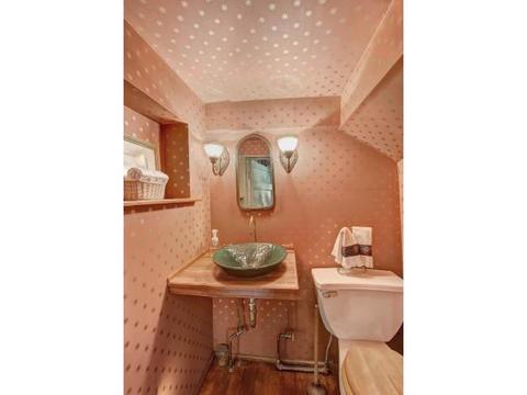 215 E Main St, Jonesborough, TN 37659 photo 16