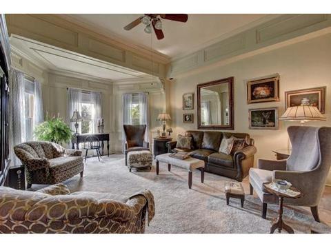 215 E Main St, Jonesborough, TN 37659 photo 6