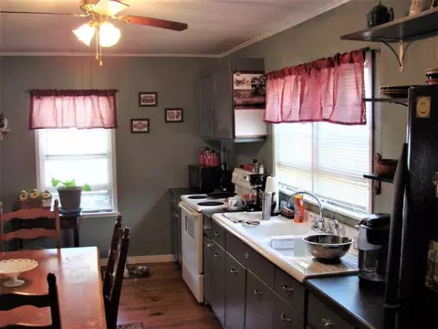 702 2nd Street Damascus Va 24236, Damascus, VA 24236 photo 11