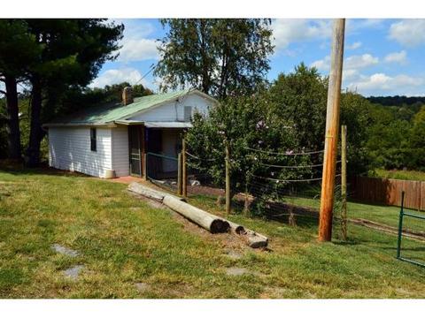 206 Mcmackin Dr, Limestone, TN 37681 photo 1