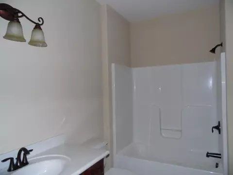 1074 Savin Falls Gray Tn 37615, Gray, TN 37615 photo 8