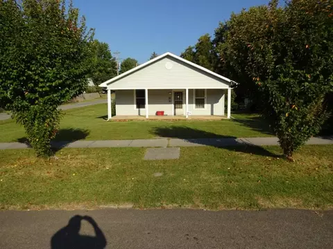 901 Watauga East Avenue Johnson City Tn 37601, Johnson City, TN 37601 photo 1