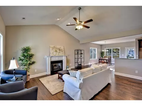 263 Piper Glen Gray Tn 37615, Gray, TN 37615 photo 3