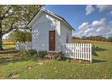 531 Heritage Road Limestone Tn 37681, Limestone, TN 37681 photo 6