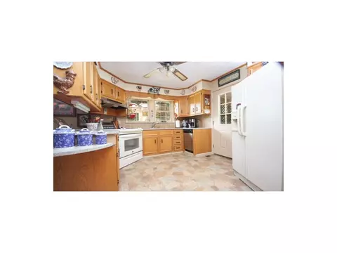 2400 Spivey Mountain Erwin Tn 37650, Erwin, TN 37650 photo 6