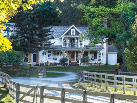 804 Justus Rd Banner Elk Nc 28604 Mls 398267 Movoto Com