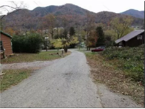 268 Carl Smith Road Hampton Tn 37658, Hampton, TN 37658 photo 7
