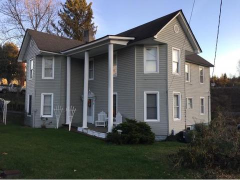 714 Front St E, Coeburn, VA 24230 photo 1