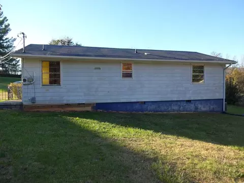 130 Bennett Drive Erwin Tn 37650, Erwin, TN 37650 photo 2