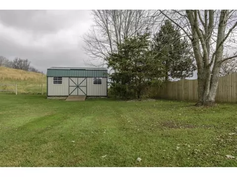 12235 Deerfield Lane Glade Spring Va 24340, Glade Spring, VA 24340 photo 16